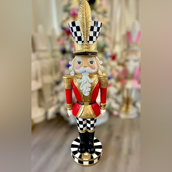 JUMBO DIY 5’3FT Nutcracker - SOLID WHITE - Picture 6 of 8